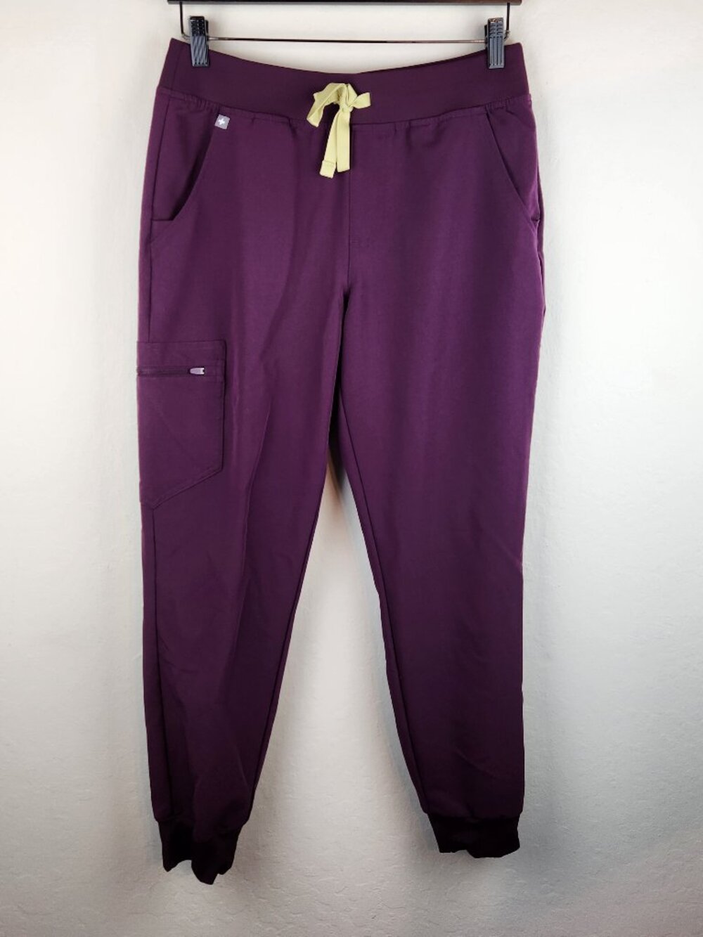 FIGS Deep Purple Zamora Jogger Scrub Jogger Pants sz M